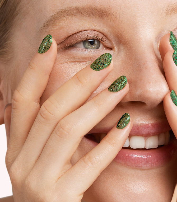 362 Glistening Green