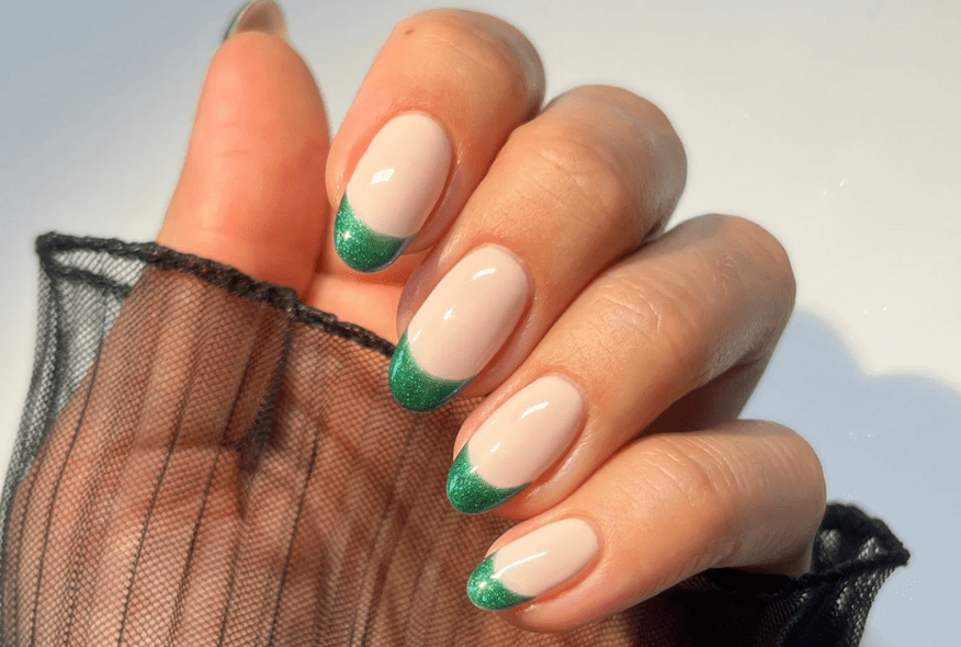 How to do a French manicure?
