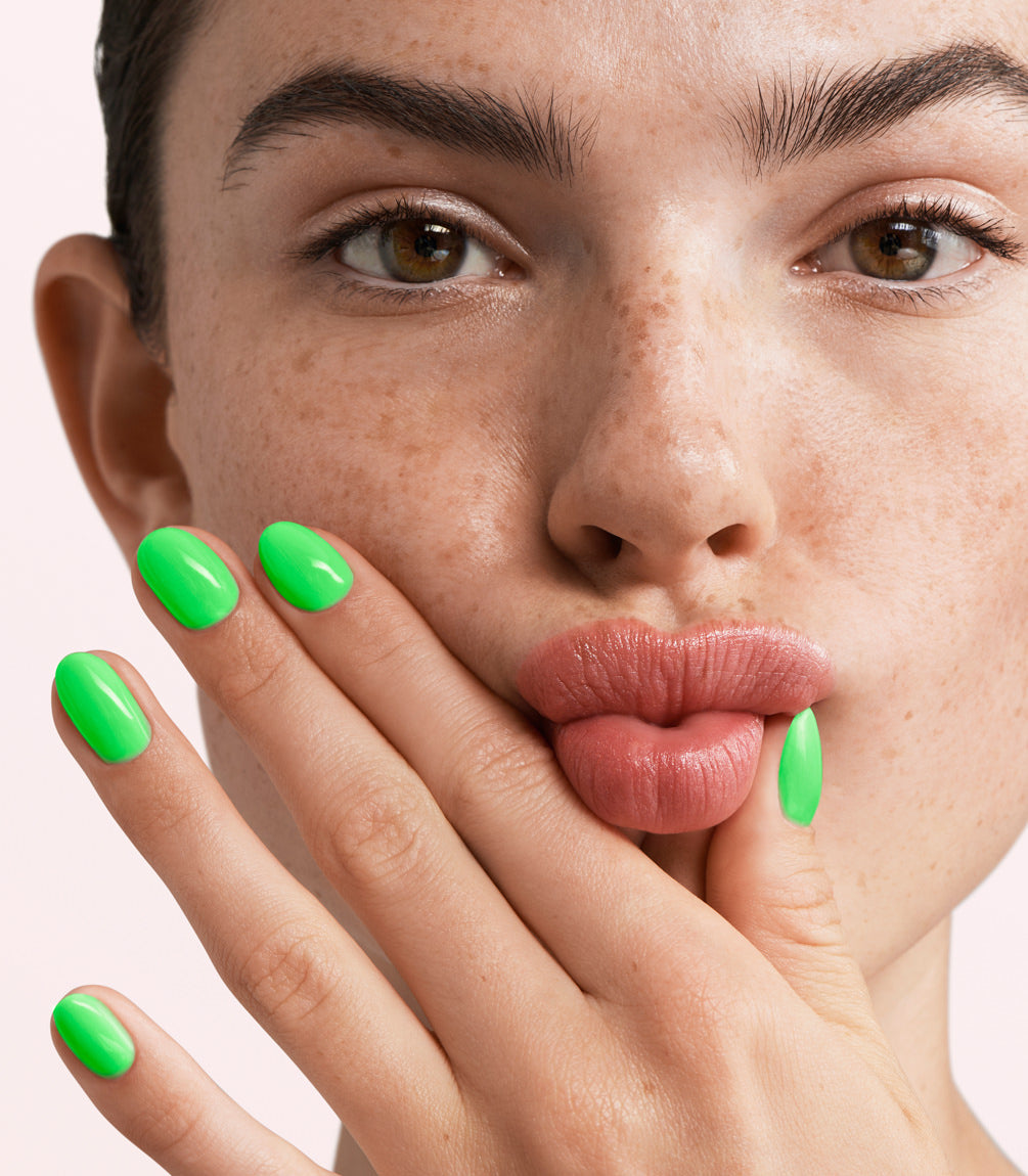 370 Adventurous Green